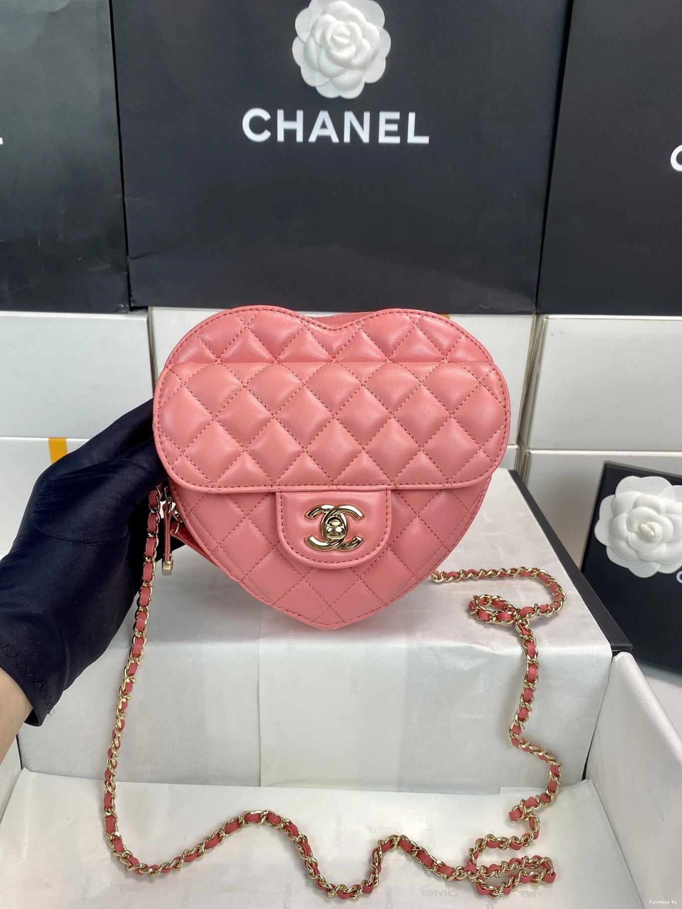 Firstbag Ru Heart CHANEL Bag-18*16.5*6.5CM 0821